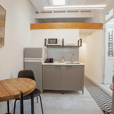 Clerigos Loft By Hosty Lägenhet Oporto